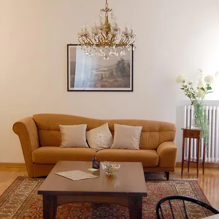 Casa Del Bernini