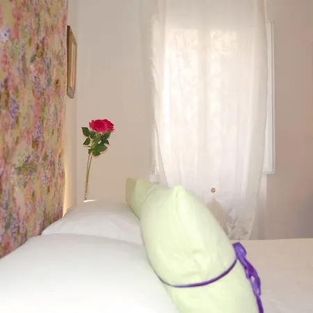 Casa Del Bernini アパート サン・クイーリコ・ドルチャ